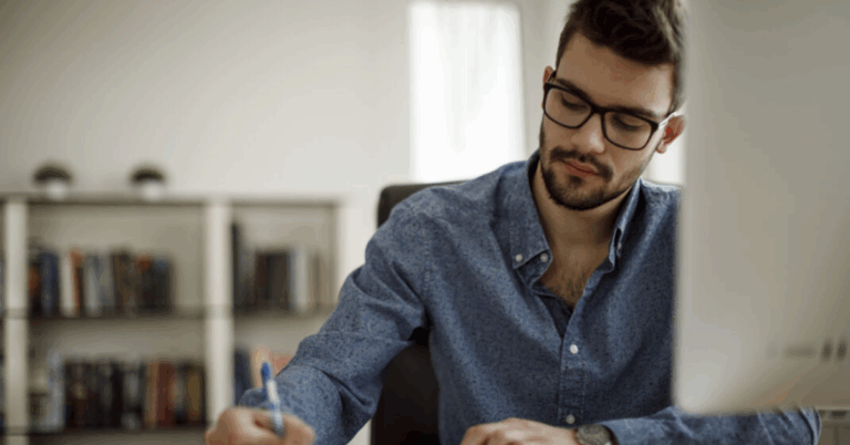 Sales Tracking For Small Business: Why It’s Essential and How to Do It Right